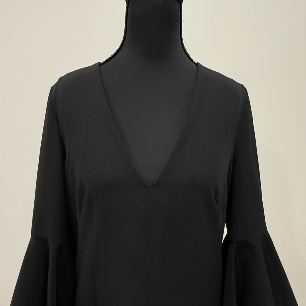 Milly Black V-Neck Bell Sleeve Cocktail Dress - Picture 2 of 9